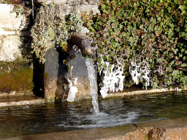 source eau