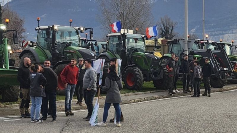 Des centaines d ‘agriculteurs déboulent sur Grenoble!